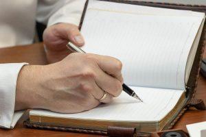 Иск об оспаривании сделки противоречащей закону