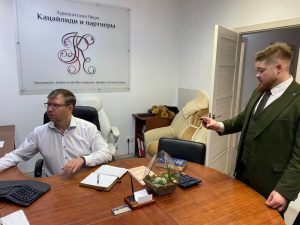 Юрист по договору цессии