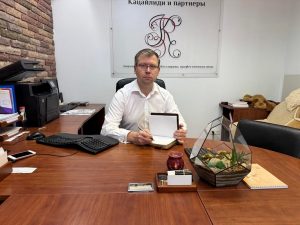 Использование контента без разрешения