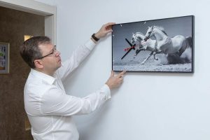 На сколько застройщик может задержать сдачу дома?