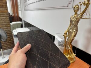 Споры о переквалификации договоров ГПХ в трудовые